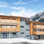 Golden Lodges Type 50