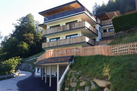 HELFENSTEIN LODGE